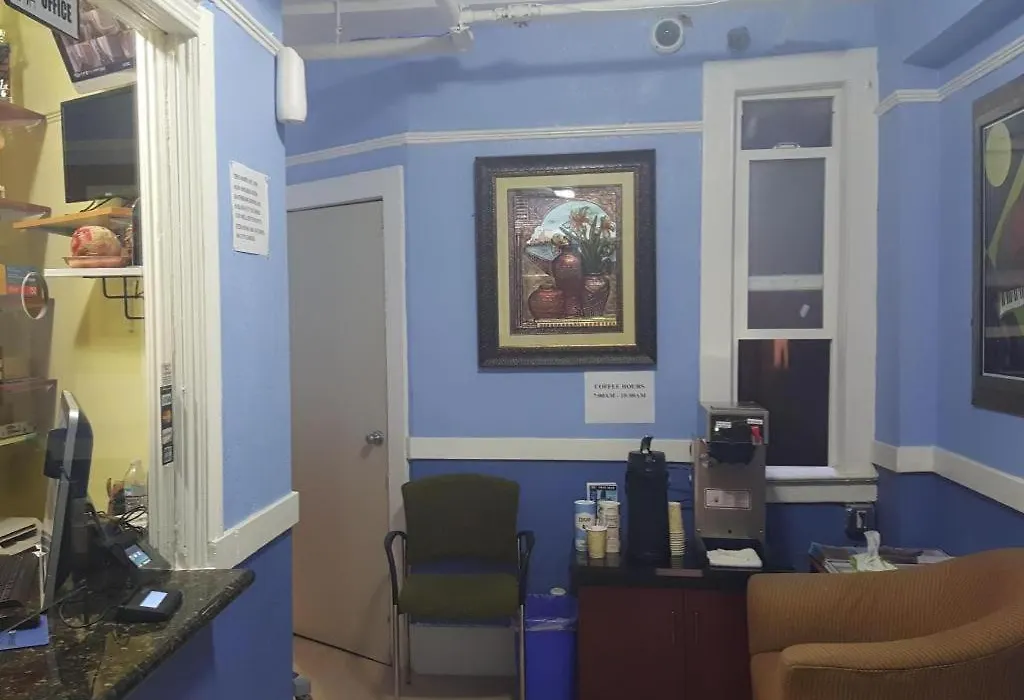 Desmond Hotel-1