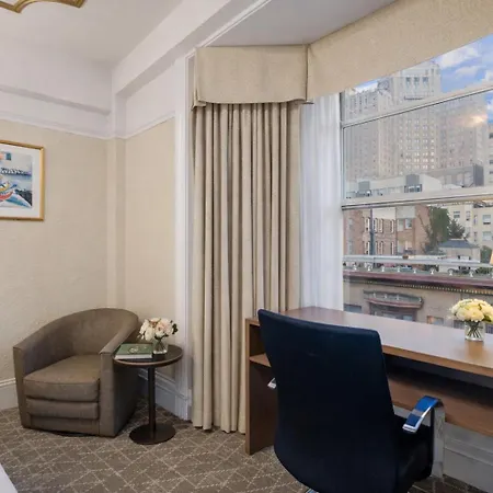 Cornell Hotel de France-3